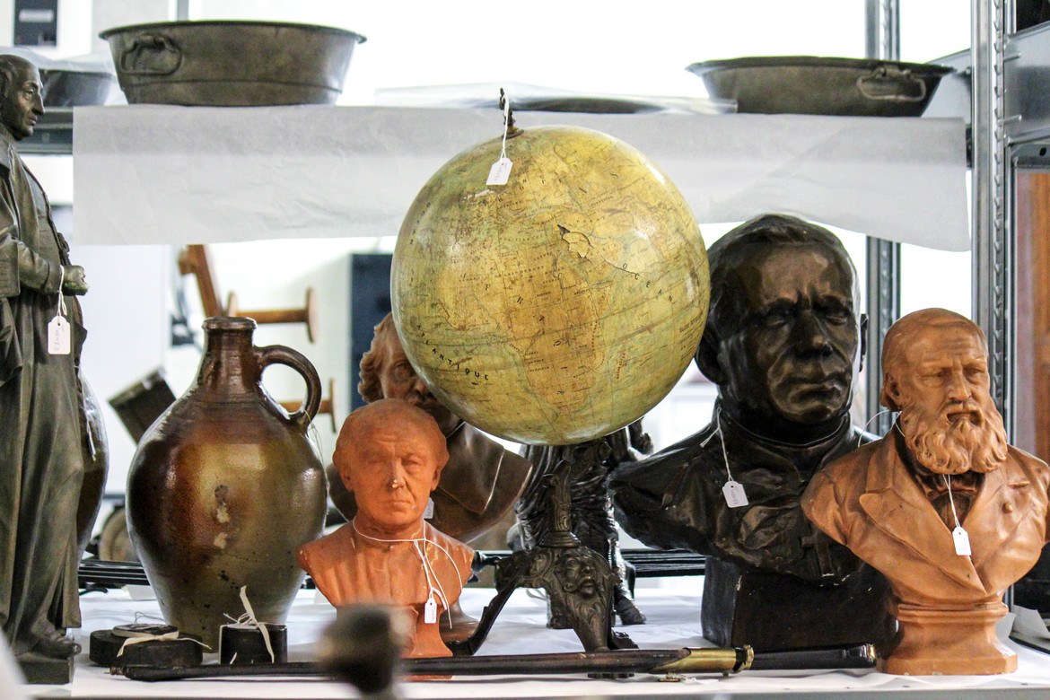 De museumcollecties bevatten diverse objecten